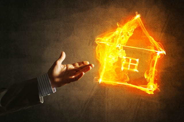 不動産投資のリスク(3) 火災／地震リスクの対応方法